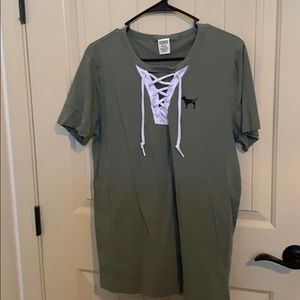 Olive Lace Up PINK Campus Tee Large